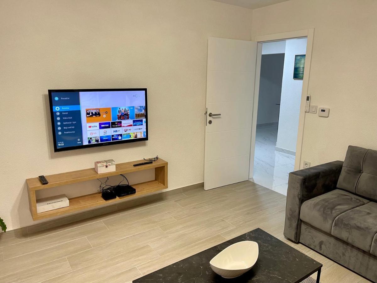 Anet Apartman Visoko Exteriör bild
